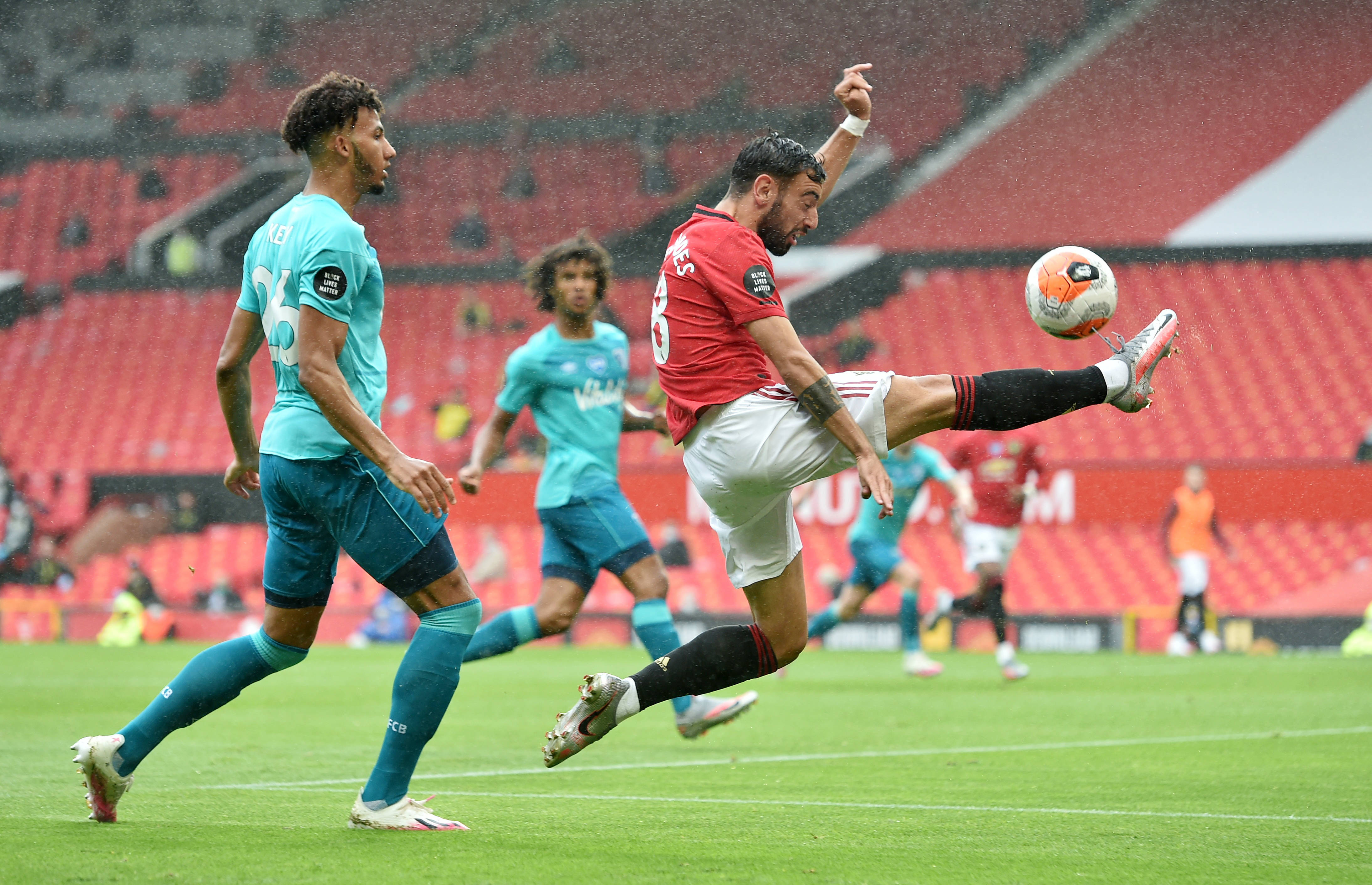 九游体育- 西亚卡姆在阿森纳比赛中大胜冲刺阶段阿贾克斯备战英超，现场解说直呼：塞维利亚围绕NBA季后赛豪取连胜